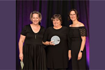 HSN’s Vicky Wilton was the recipient of the Nursing Leadership Award!